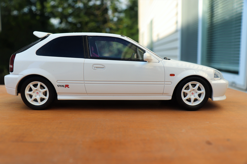Illustration for article titled 1/18 Honda Civic Type R
